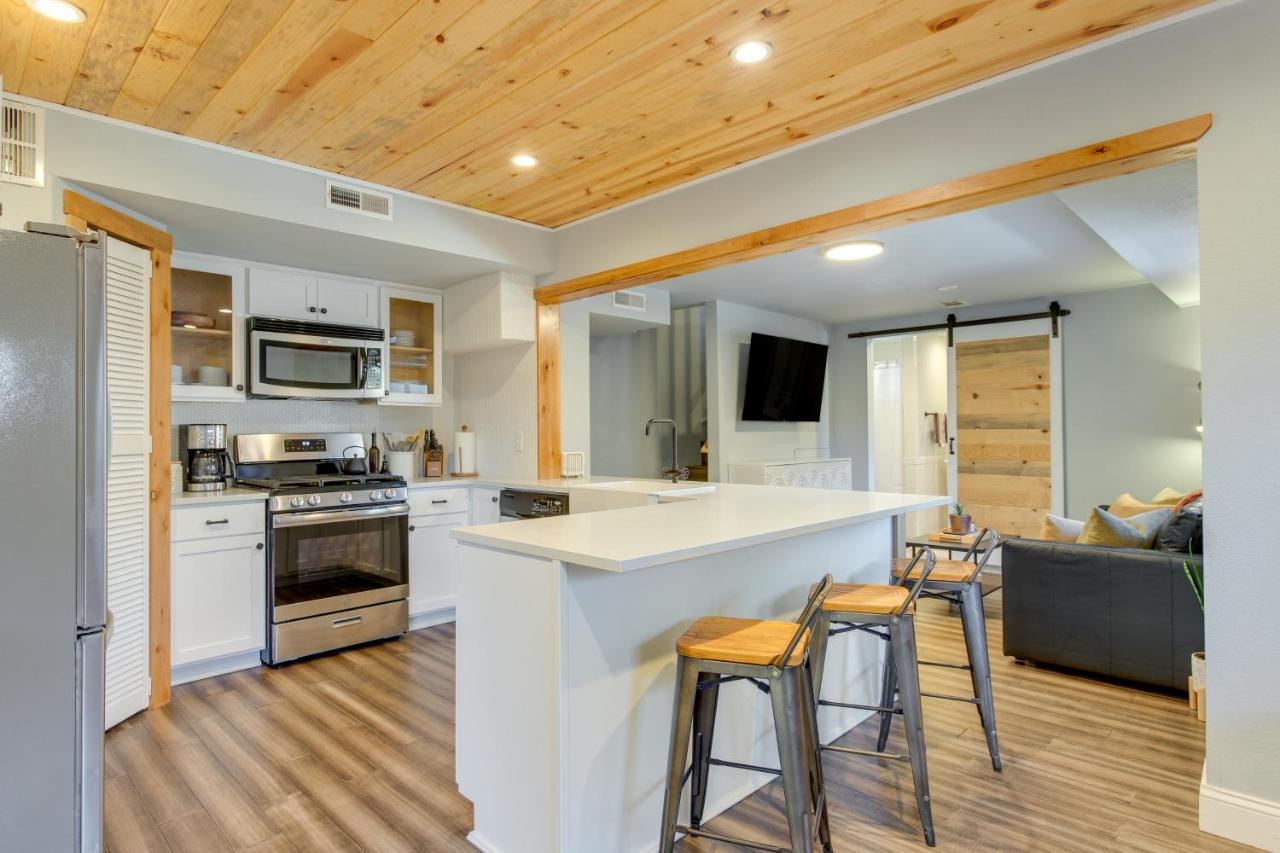 Vacation About 3 Mi To Downtown! Apartment Denver